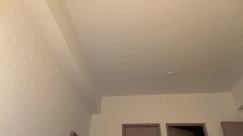 Hi -  online show from February 14, 6:05 am