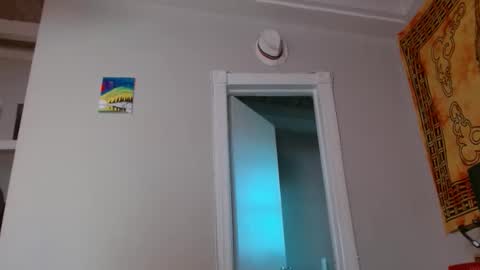 Chris online show from February 1, 7:11 pm