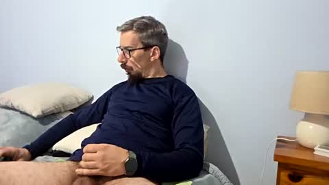 latinheat95 online show from July 13, 10:24 pm