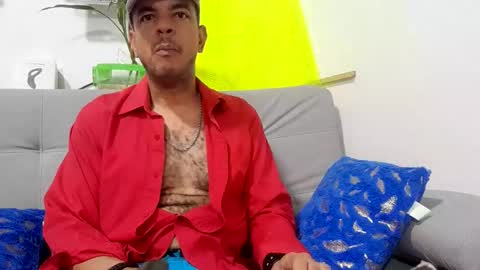 latinmartin254 online show from September 22, 12:26 am