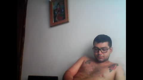 latino6972 online show from October 21, 3:27 pm