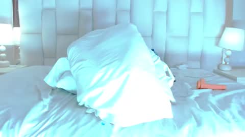 andy online show from February 24, 1:35 am