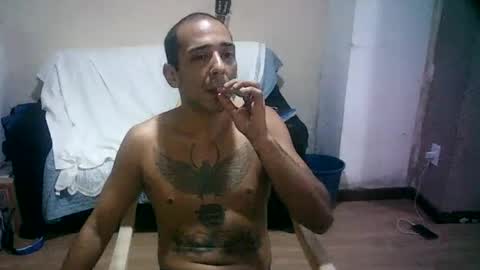 latinounder online show from June 30, 11:57 pm