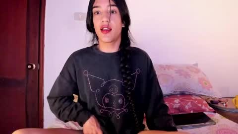 latinsecretfantasy online show from May 19, 11:39 am
