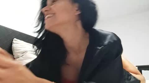 latinsexlov online show from December 22, 8:36 pm