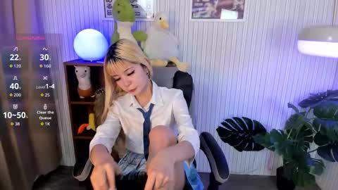 laukyubey1 online show from September 29, 7:46 pm