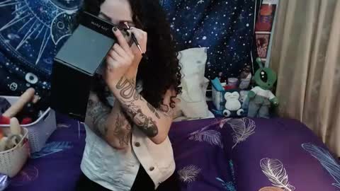  Wen  online show from January 22, 9:10 pm