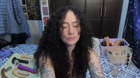  Wen  online show from January 9, 10:04 pm