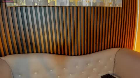 Laura online show from March 19, 12:43 pm