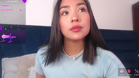 Snapshot of laura_golden1 chatting on January 30, 7:26 pm lLAURA online show from January 30, 7:26 pm