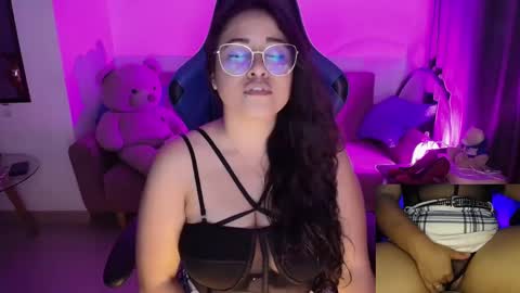 laura online show from March 1, 5:31 am