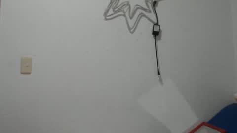 LAURA online show from December 13, 10:05 pm