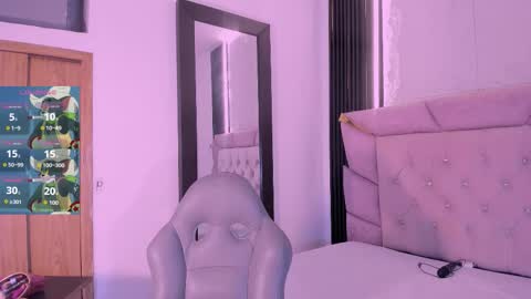 Laurem online show from September 14, 12:50 pm