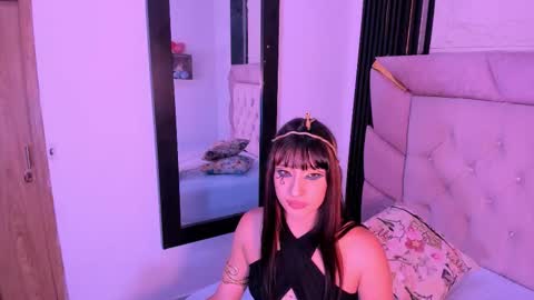 Laurem online show from October 31, 8:42 pm