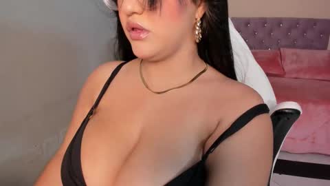 Lauren online show from March 3, 6:26 pm