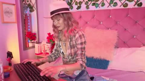 Lauren evans9 online show from February 5, 3:54 am