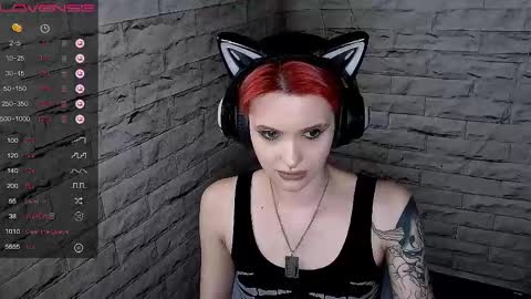 Eva online show from June 8, 7:04 pm