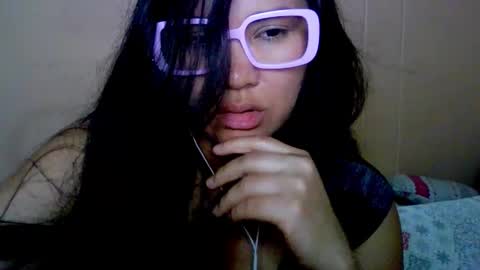 onlyfan laureng7 - 7 laureng2 online show from December 15, 5:09 pm