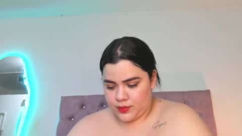 laurenlaine online show from May 23, 11:34 pm
