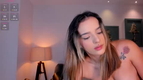 Laurent Rosse  online show from February 6, 9:06 pm