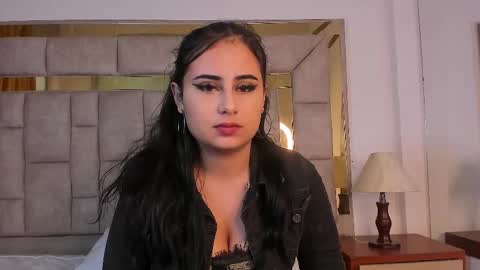 Snapshot of laurynjeffers chatting on March 9, 1:26 pm LaurynJeffers online show from March 9, 1:26 pm
