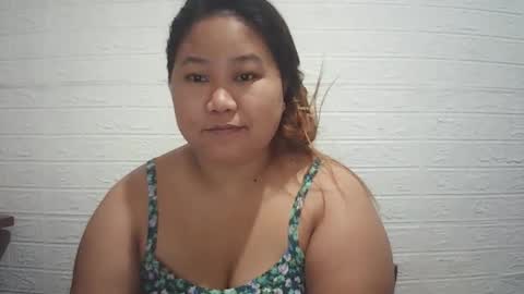 lavalyn214 online show from March 8, 8:35 pm