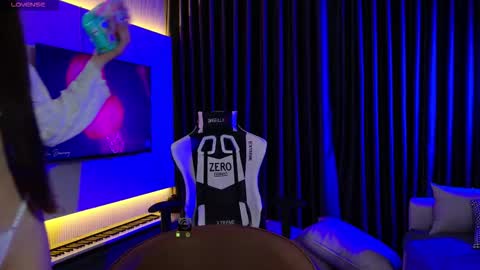 Anna online show from March 14, 1:31 am