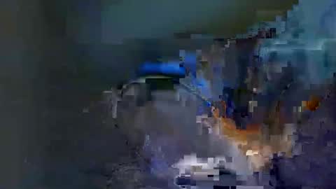 layla821031 online show from December 18, 8:20 am