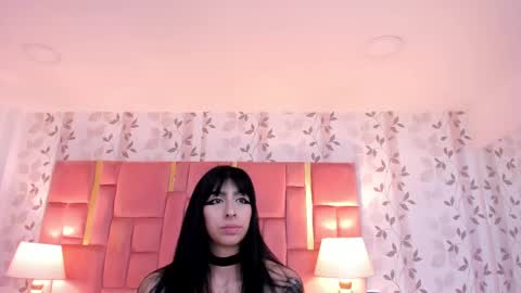 Lau online show from October 4, 7:44 pm