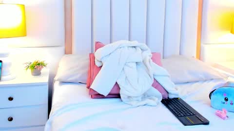 Lau online show from December 20, 9:33 pm