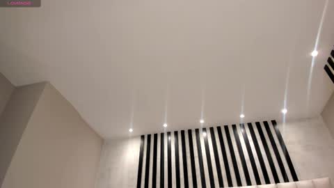 Layla online show from February 14, 4:04 am