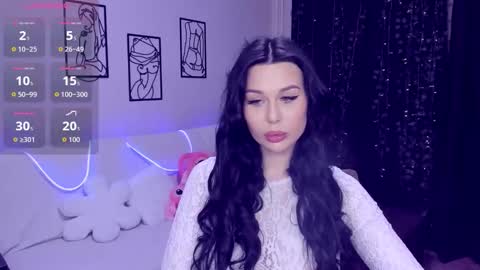 laylagreat online show from November 9, 3:15 pm