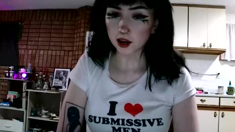 Layla Kills online show from March 9, 2:39 am