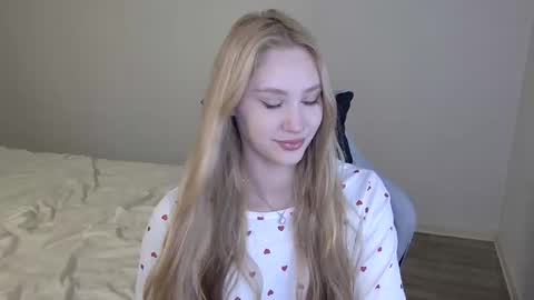 LaylaPretty001 online show from February 3, 6:40 am