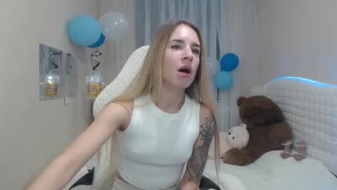 laymablast online show from October 2, 6:01 am