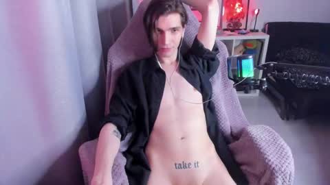 Snapshot of lazy_haze chatting on October 25, 11:38 pm Haze aka Slava online show from October 25, 11:38 pm