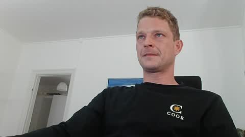 lboogie4242 online show from July 1, 1:53 pm