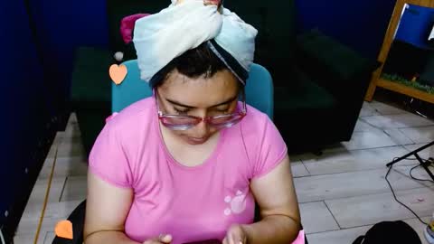 lcherryblossoml online show from September 28, 11:03 pm