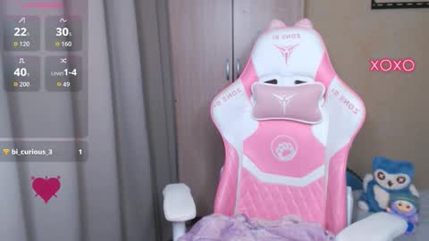 Leah  Gotty online show from November 19, 3:17 am