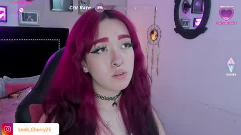 Leah online show from June 25, 5:12 am