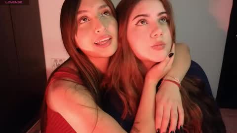 leah_moon11 online show from January 19, 2:43 am