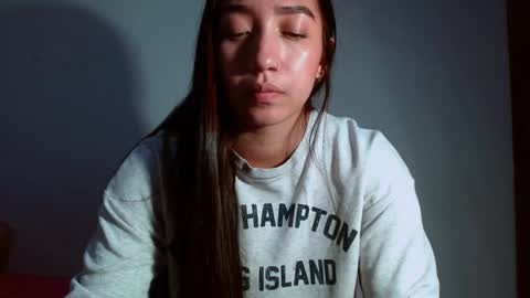 Snapshot of leanaalhub chatting on December 31, 9:42 am leanaalhub online show from December 31, 9:42 am