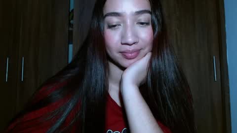 Snapshot of leanaalhub chatting on January 9, 5:13 am leanaalhub online show from January 9, 5:13 am