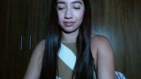 Snapshot of leanaalhub chatting on January 27, 2:53 am leanaalhub online show from January 27, 2:53 am