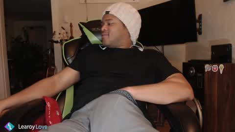 Learoy online show from December 25, 12:27 am