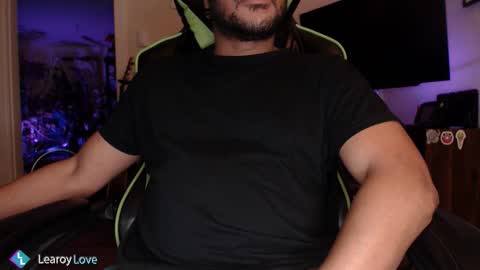 Learoy online show from March 2, 2:38 am