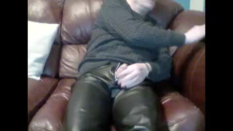 leatherpants68 online show from February 22, 8:00 pm