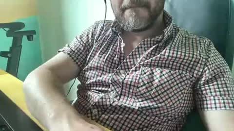 lee_8891 online show from June 23, 8:44 am