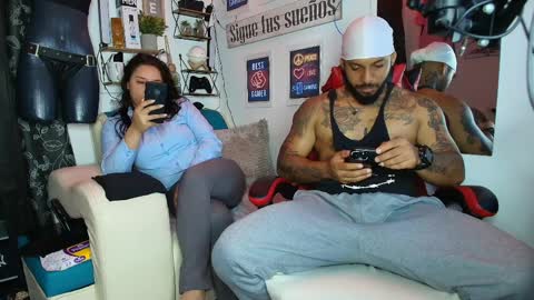 leenar_key online show from April 8, 12:35 am