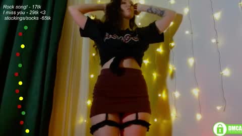 hey Im Leia and I love rock  online show from March 27, 7:37 pm